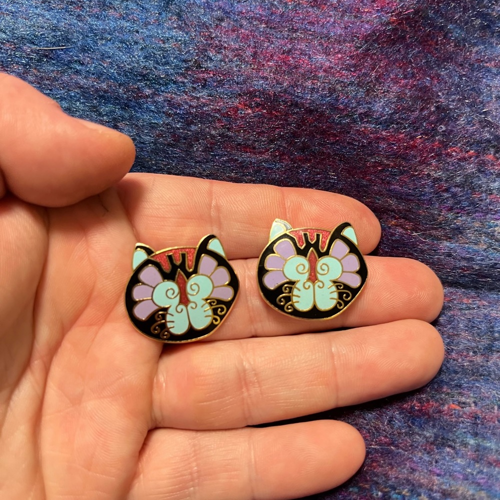 Vintage 90s Barbara Lavallee enamel cat earrings